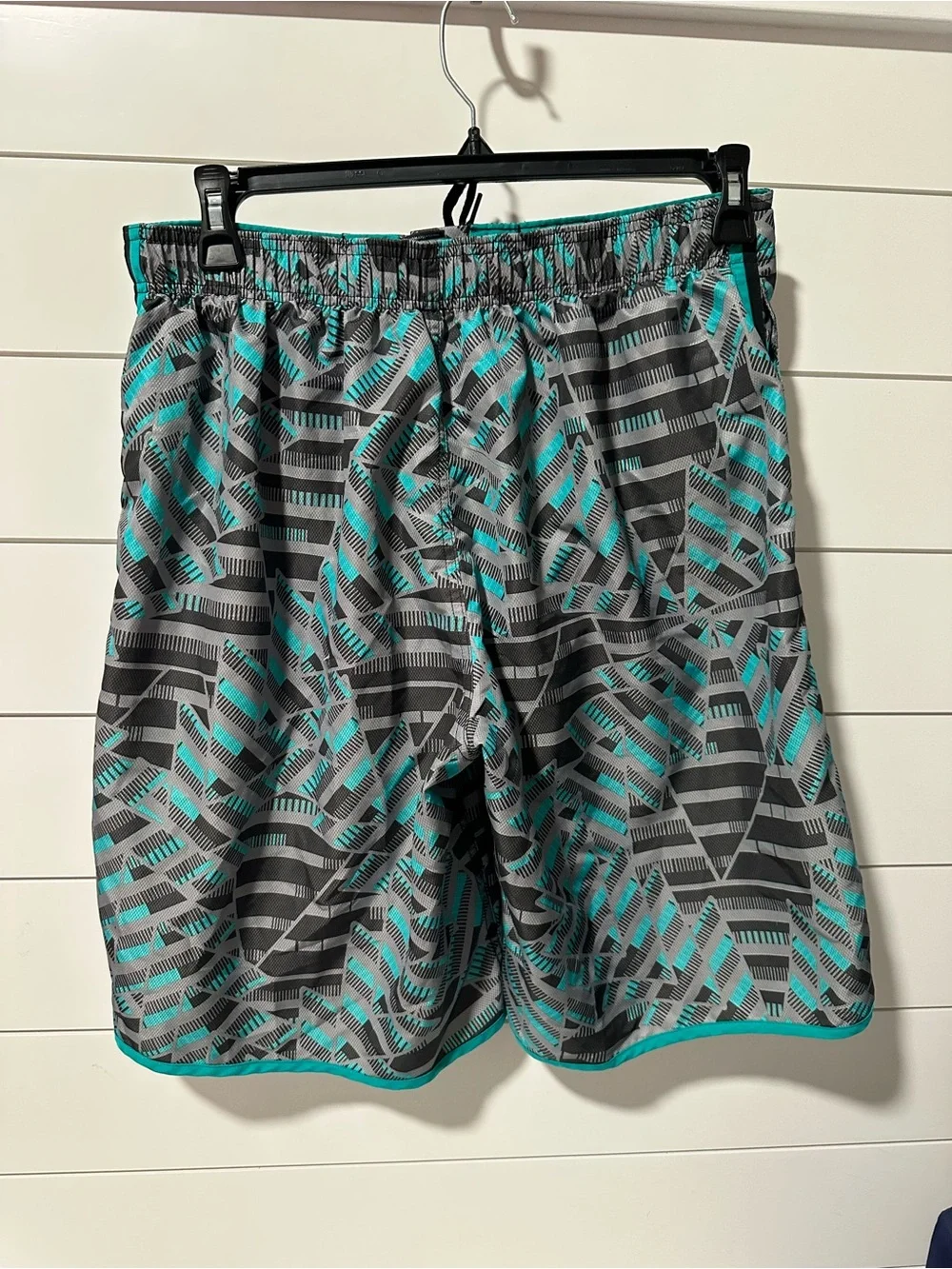 Nike Men’s Gray & Teal Geometric Swim Trunks